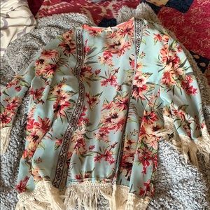 Used floral kimono